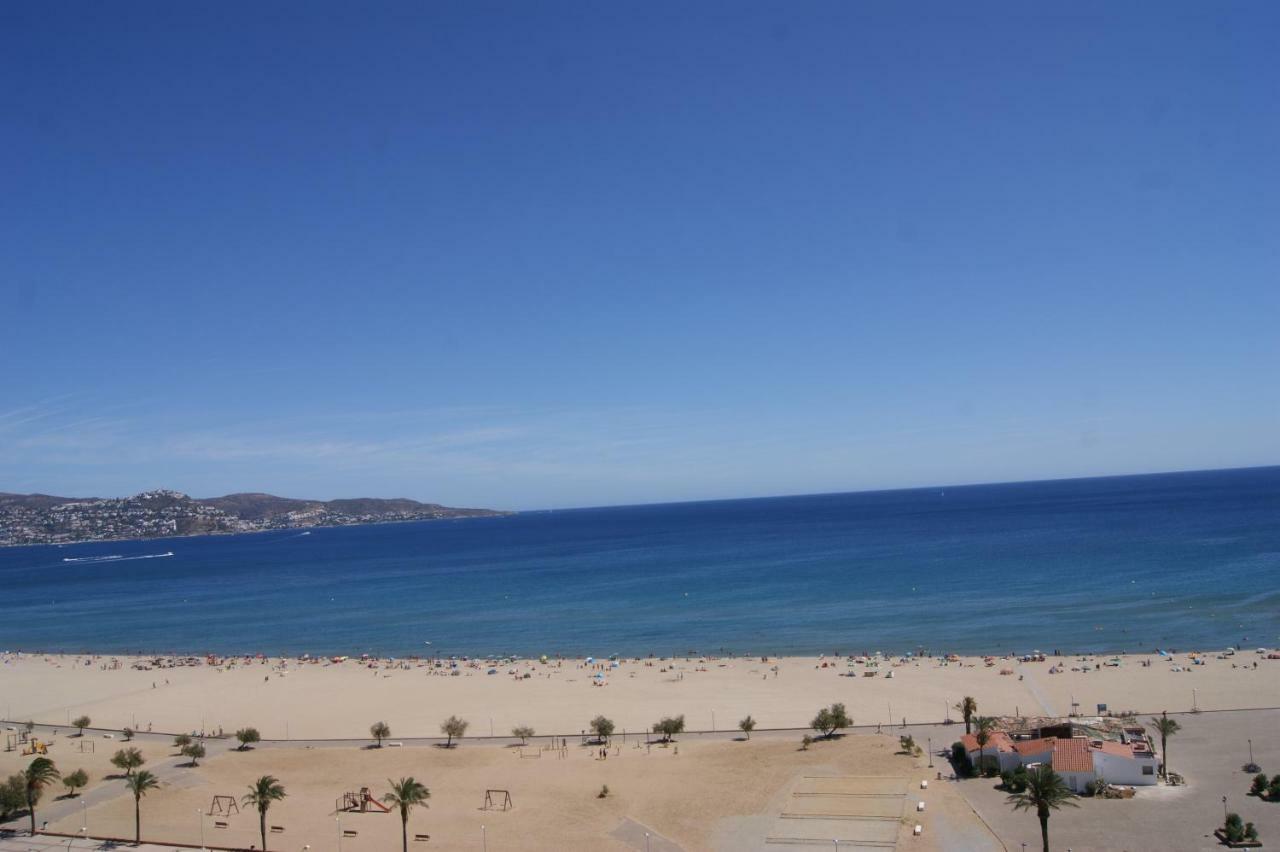 Holidays P4 Empuriabrava Extérieur photo